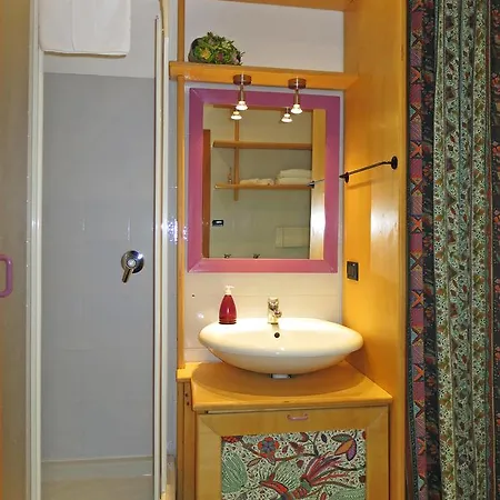 Casa vacanze ;casa La Fenice 300s Ozzano Monferrato